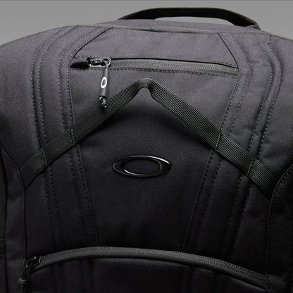 Oakley Enduro 25L Backpack Pitch Black