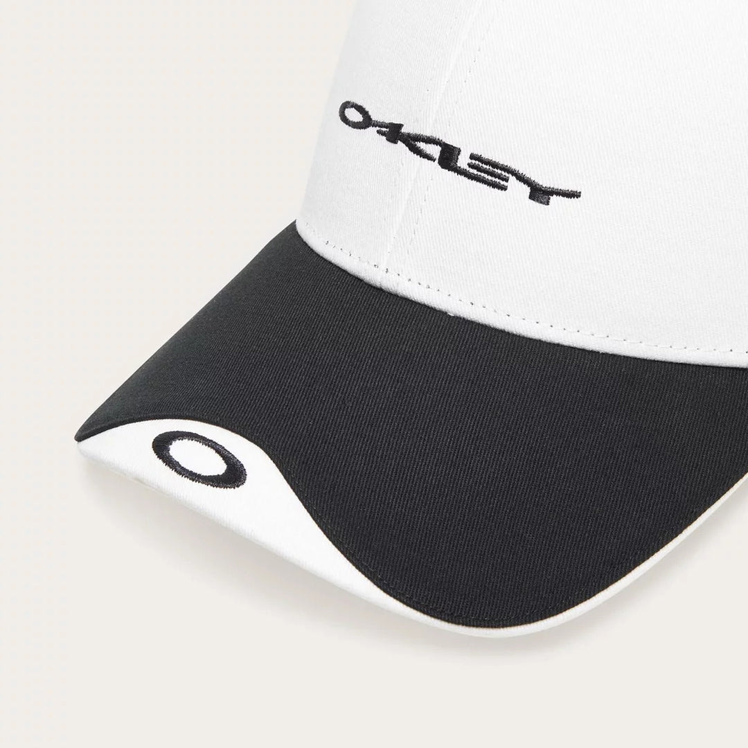 Oakley Classic Trucker Hat - Black & White